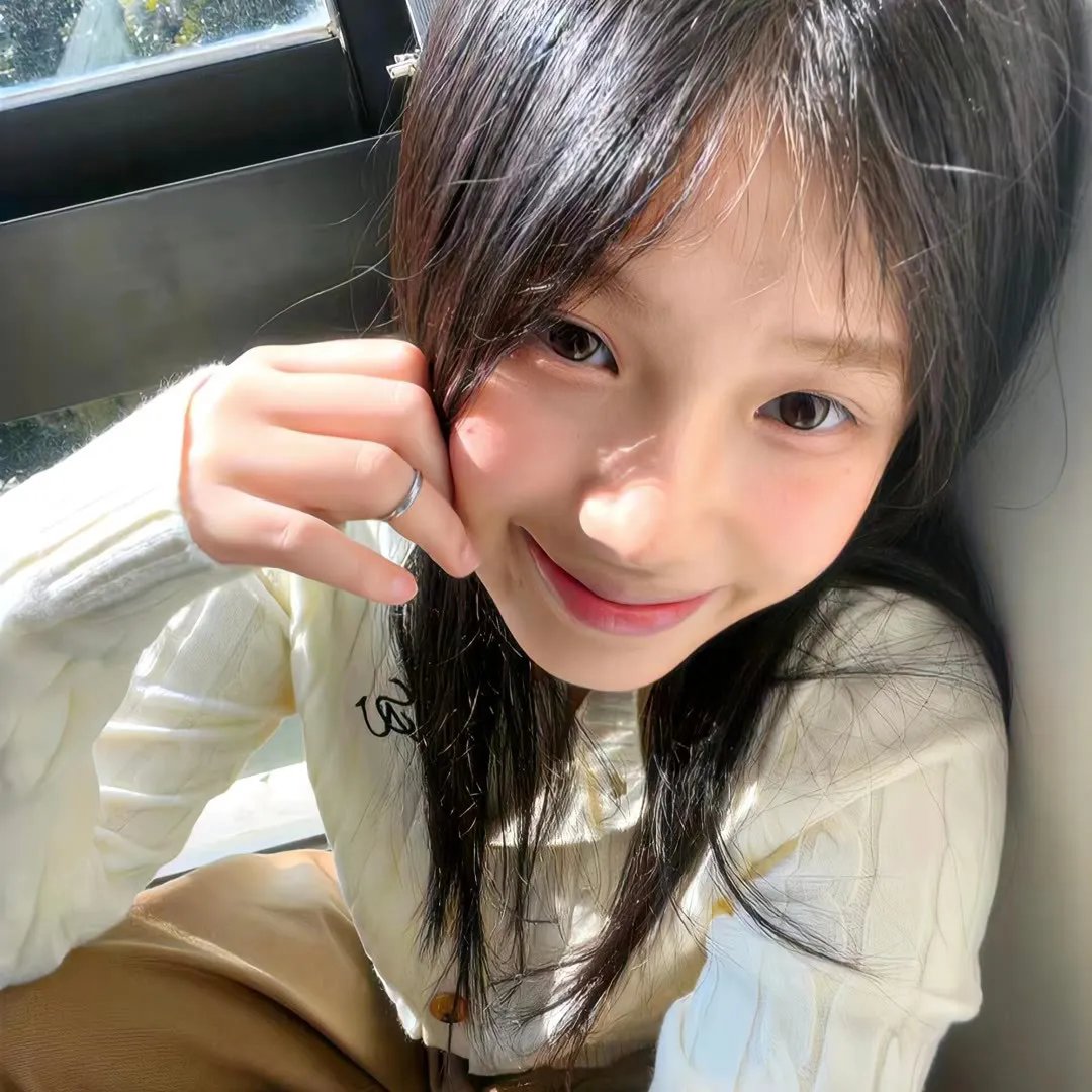 花吃了那女孩